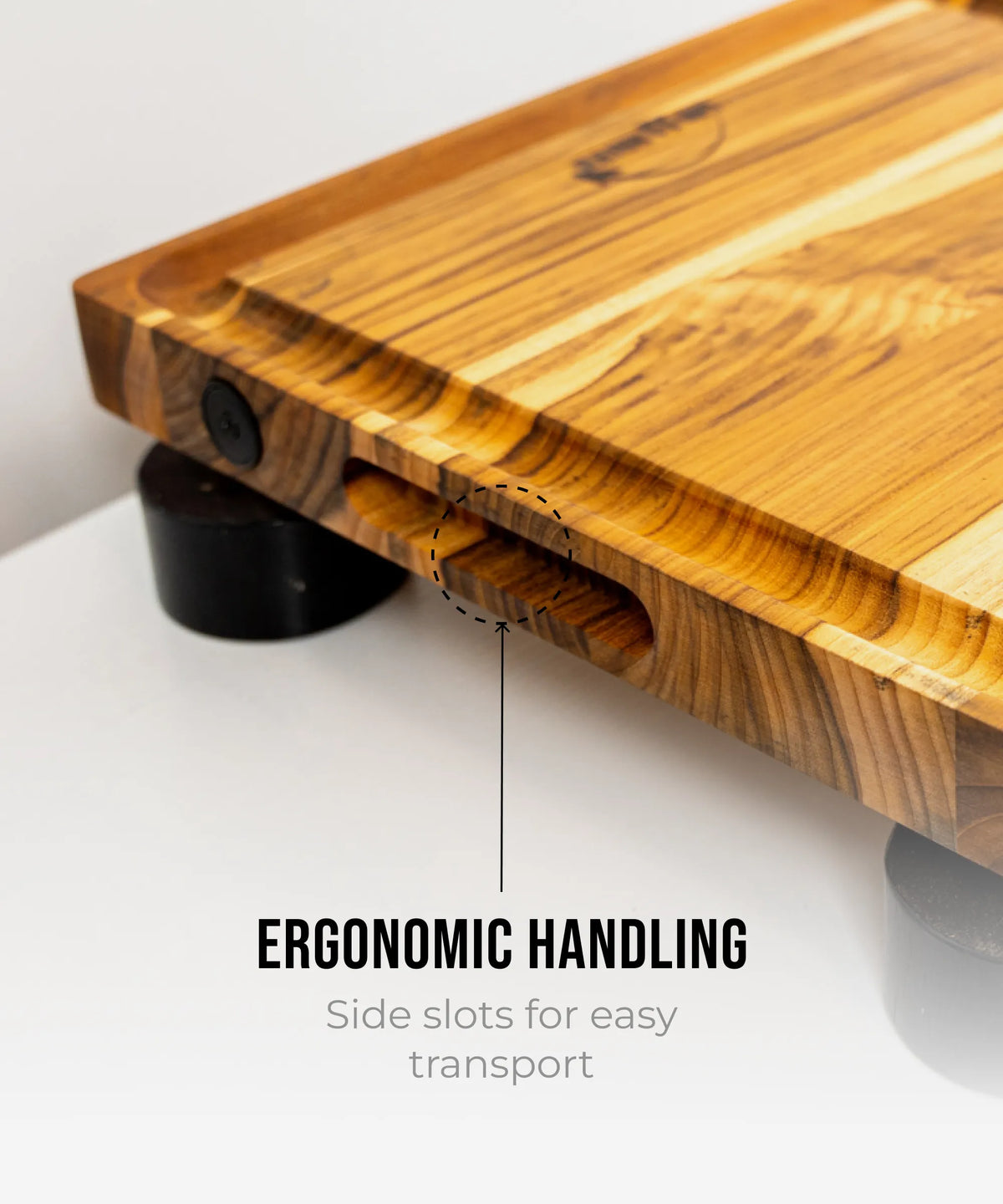 Wooden cutting board with ergonomic design 
